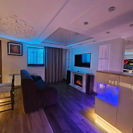 Vip Penthouse לבוב