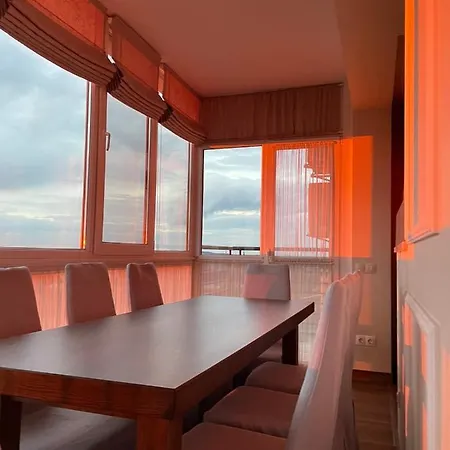 Vip Penthouse شقة *